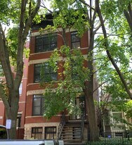 2620 Dayton N St, Unit G in Chicago, IL - Building Photo