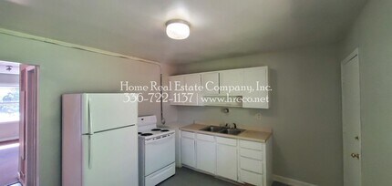 2336 N Cherry St in Winston-Salem, NC - Building Photo - Building Photo