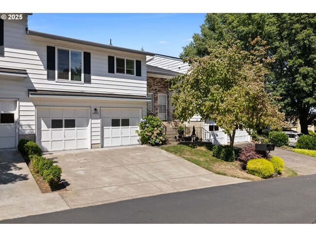 14912 NE Rose Pkwy in Portland, OR - Building Photo - Building Photo