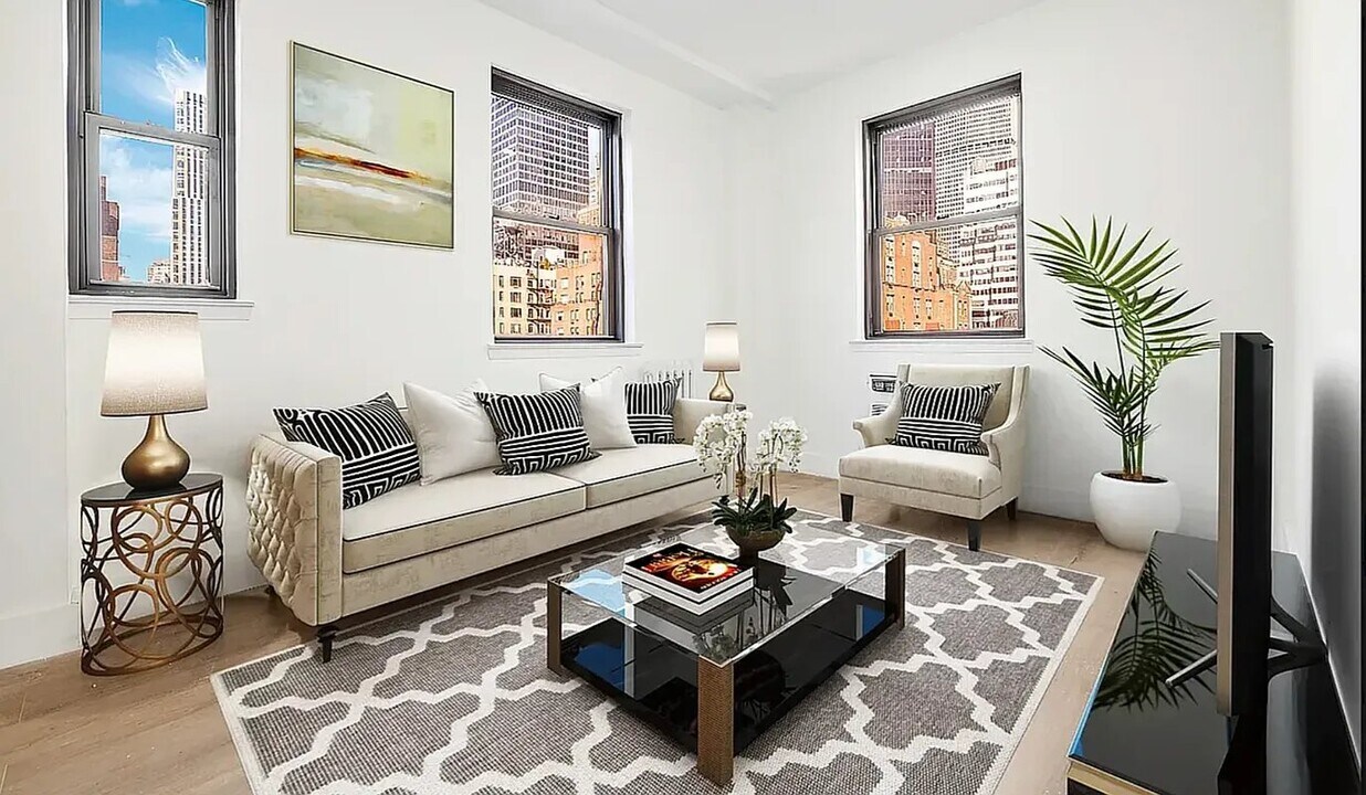 138 E 38th St in New York, NY - Building Photo