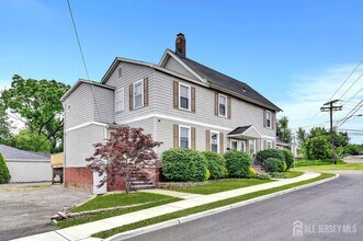 601 Ridgeway Ave in South Amboy, NJ - Building Photo - Building Photo