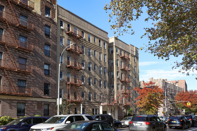 8502 Fort Hamilton Pky in Brooklyn, NY - Building Photo - Building Photo