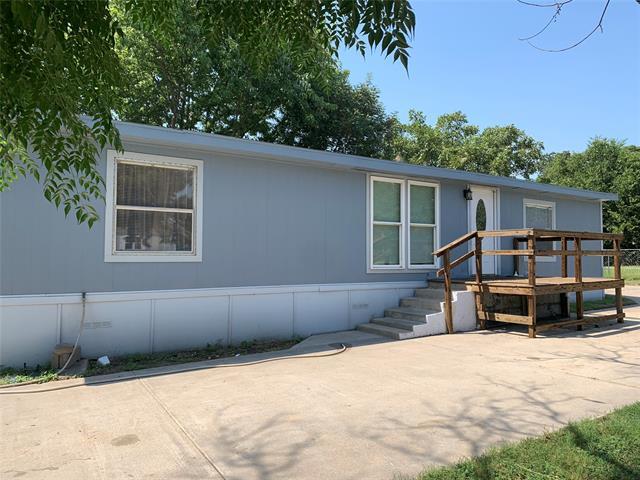 property at 1412 Sheri Ln S