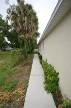3312 Armstrong Ct in Ft. Myers, FL - Building Photo - Building Photo
