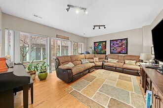 3864 Wehrman Ave in Schiller Park, IL - Building Photo - Building Photo