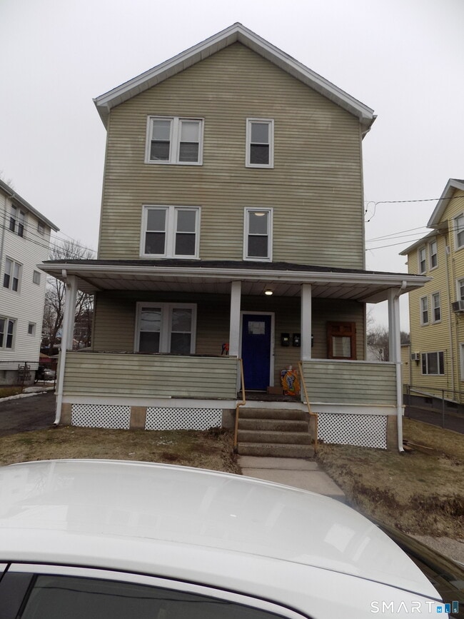 182 West St in New Britain, CT - Building Photo - Building Photo