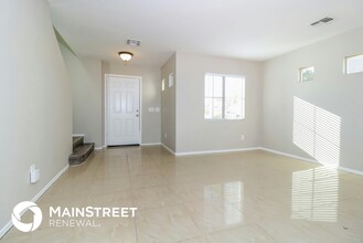 8426 W Flavia Haven in Tolleson, AZ - Building Photo - Building Photo