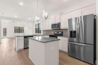 216 Town Pk Ave in Princeton, TX - Building Photo - Building Photo