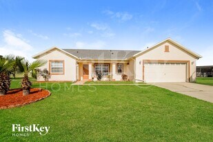 2411 Serenity Bend in Kissimmee, FL - Building Photo