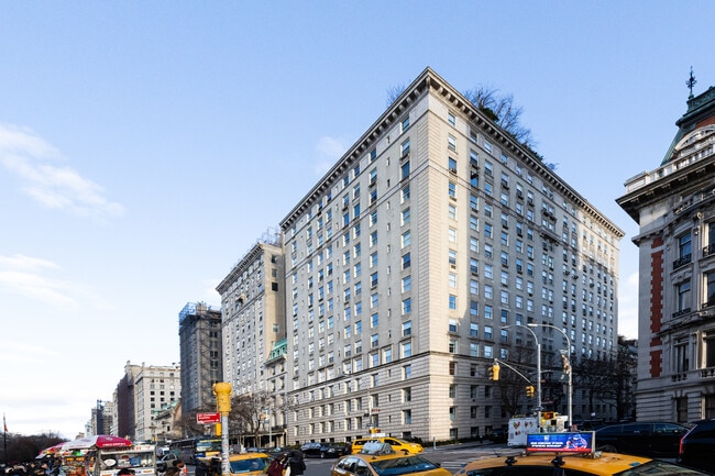 1016 Fifth Ave in New York, NY - Building Photo - Building Photo
