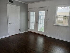 7616 Walnut Ave in Hammond, IN - Building Photo - Building Photo