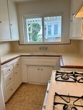 7763 Romaine St in West Hollywood, CA - Building Photo - Building Photo