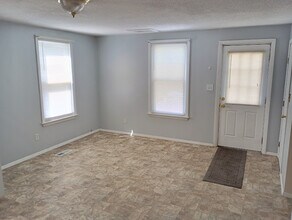 60 Quality Ave, Unit A in Somers, CT - Building Photo - Building Photo