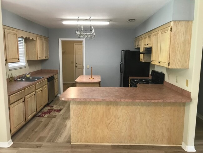 12039 SW 76th Terrace in Lake Butler, FL - Building Photo - Building Photo