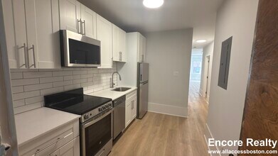 50 Joy St, Unit 2 in Boston, MA - Building Photo - Building Photo