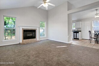 7014 Daybreak Ln in Wilmington, NC - Building Photo - Building Photo