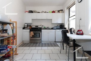 100 Linden St, Unit 11 in Boston, MA - Building Photo