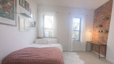 7 Cortes St, Unit 7 in Boston, MA - Building Photo - Building Photo