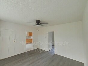 1321 Elizabeth Ave in Bremerton, WA - Building Photo - Building Photo