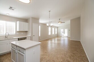 3312 W Five Mile Peak Dr in San Tan Valley, AZ - Building Photo - Building Photo