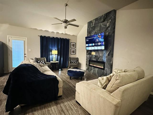 5913 Pensby Dr in Krugerville, TX - Building Photo - Building Photo