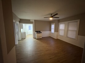 58 Dwight St in New Britain, CT - Building Photo