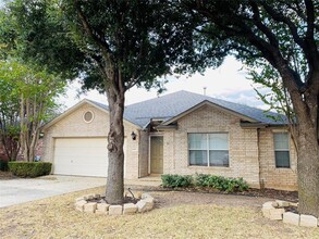 4497 Heritage Well Ln in Round Rock, TX - Foto de edificio - Building Photo