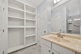 6928 Apache St in Houston, TX - Building Photo - Building Photo