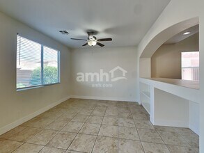 9468 Descending Creek St in Las Vegas, NV - Building Photo - Building Photo