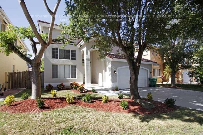 15374 SW 141st Ct in Miami, FL - Building Photo - Building Photo