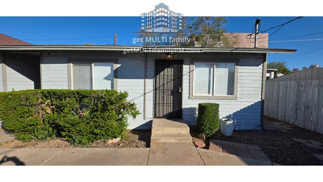 3926 E Earll Dr in Phoenix, AZ - Building Photo - Building Photo