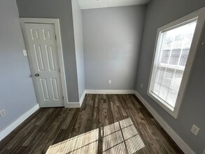 311 Bristol Ave in San Antonio, TX - Building Photo - Interior Photo