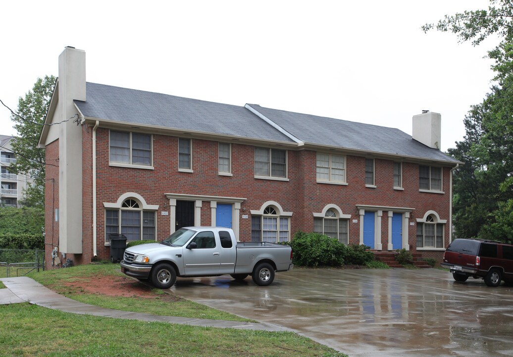 1322 Sweet Pine Dr in Norcross, GA - Building Photo