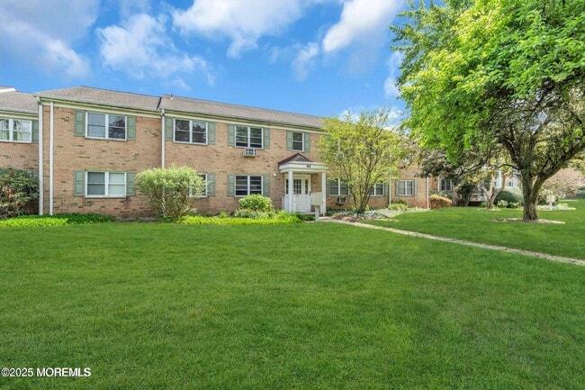 property at 94 Stonehurst Blvd