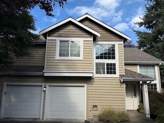 property at 8014 118th Ct NE