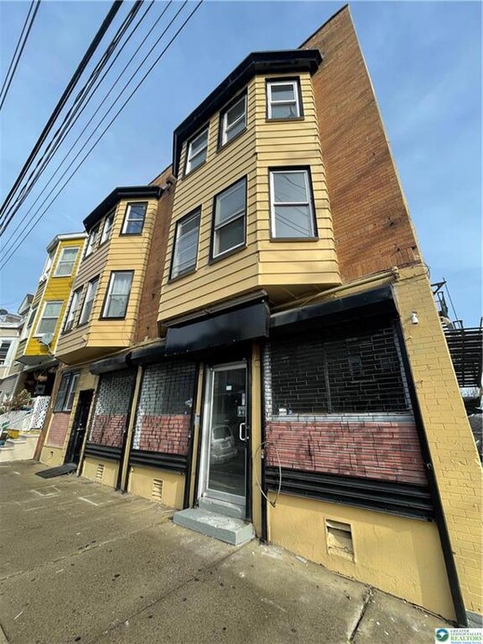 501 N Front St in Allentown, PA - Building Photo