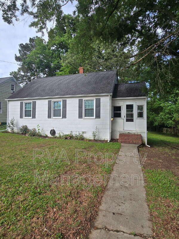 property at 303 7 Pines Ave
