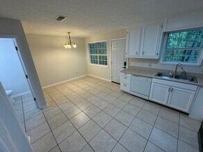 1116 Windgate Cir NW in Conyers, GA - Building Photo - Building Photo