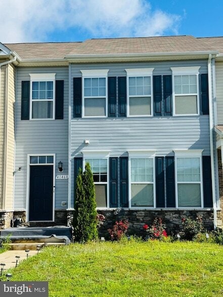property at 41468 Marwood Cir