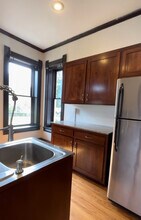 309 W Dunklin St in Jefferson City, MO - Building Photo - Building Photo