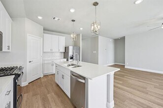 409 Midnight Oak Dr in McKinney, TX - Building Photo - Building Photo