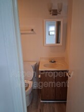 12149 DMC Hwy 99 in Burlington, IA - Foto de edificio - Building Photo