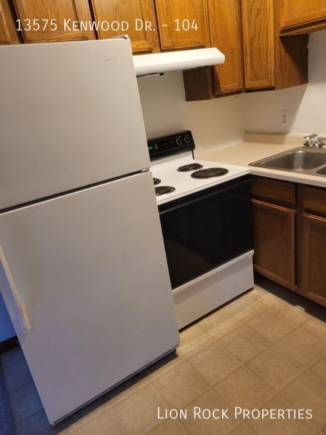 property at 13575 Kenwood Dr N