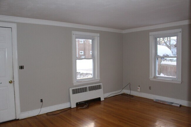 144 Washington Ave in Newton, MA - Building Photo - Building Photo