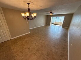 790 E Gilchrist Ct, Unit 2B in Hernando, FL - Building Photo