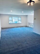 17 Aldrich St, Unit 3bd 2full baths in Sayville, NY - Building Photo - Building Photo