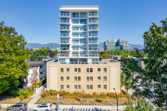 Sante Fe Apartments in Vancouver, BC - Building Photo - Building Photo