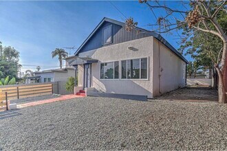 23 E 1st St, Unit A in National City, CA - Foto de edificio - Building Photo