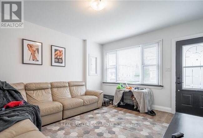 301 Wallace Ave S in Welland, ON - Building Photo - Building Photo