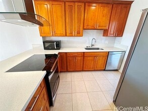 92-1043-1043 Makakilo Dr in Kapolei, HI - Building Photo - Building Photo